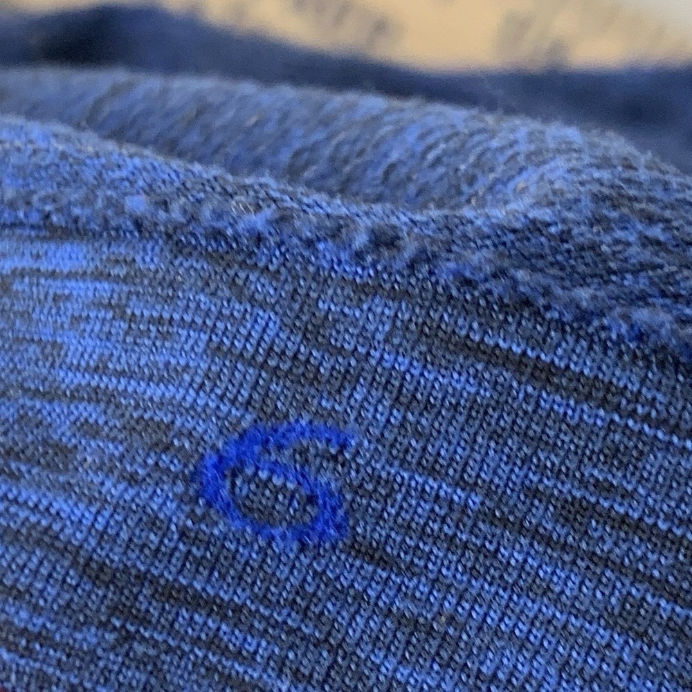 Lululemon Women Size 6 Medium Shirt Blue Swiftly Tech Long Sleeve Top Crew - Picture 6 of 6